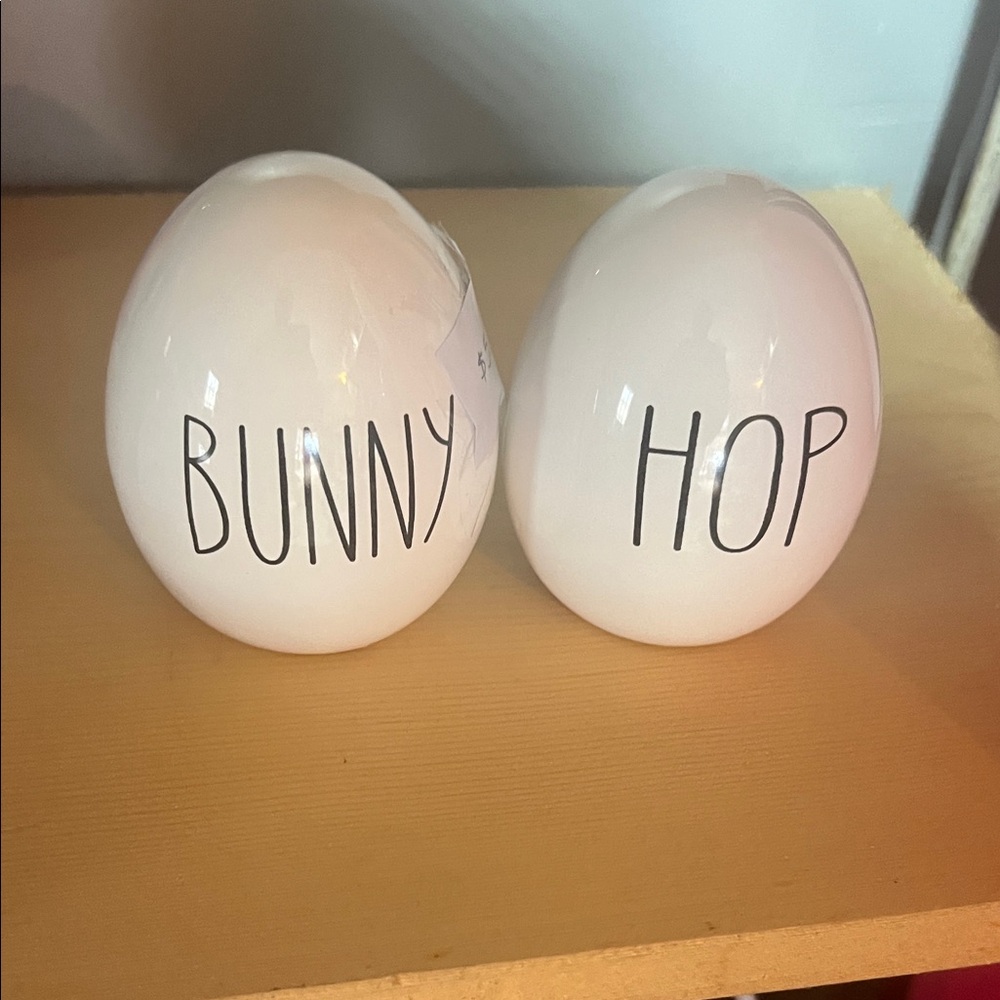 Rae Dunn White Bunny Hop Eggs